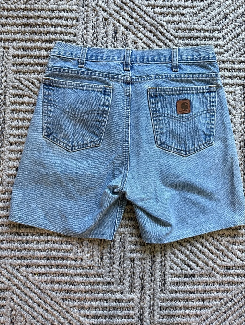Men’s Carhartt B18-DST Traditional Fit shorts Darkstone 33 size.